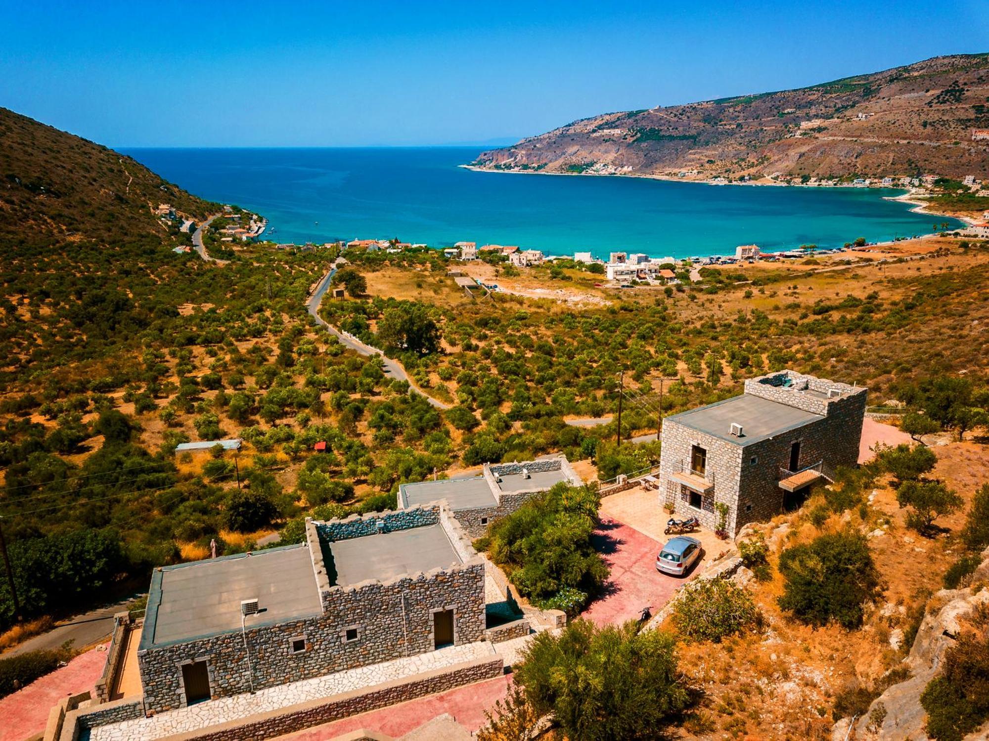 Onar Mani Suites Néon Oítilon 외부 사진